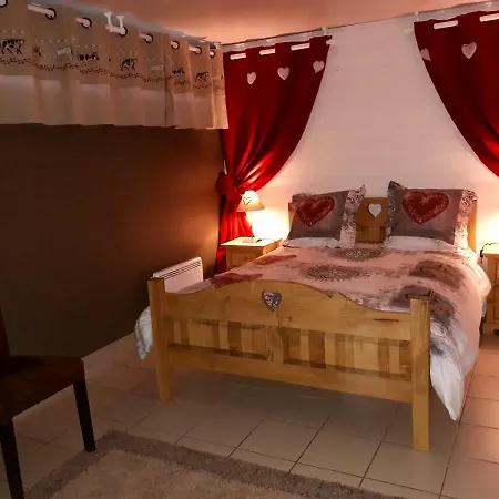 Logis Du Clos Des Chevaliers De Malte Appartement *